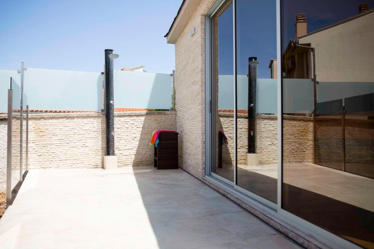 Apartment Mery Pula Exterior foto