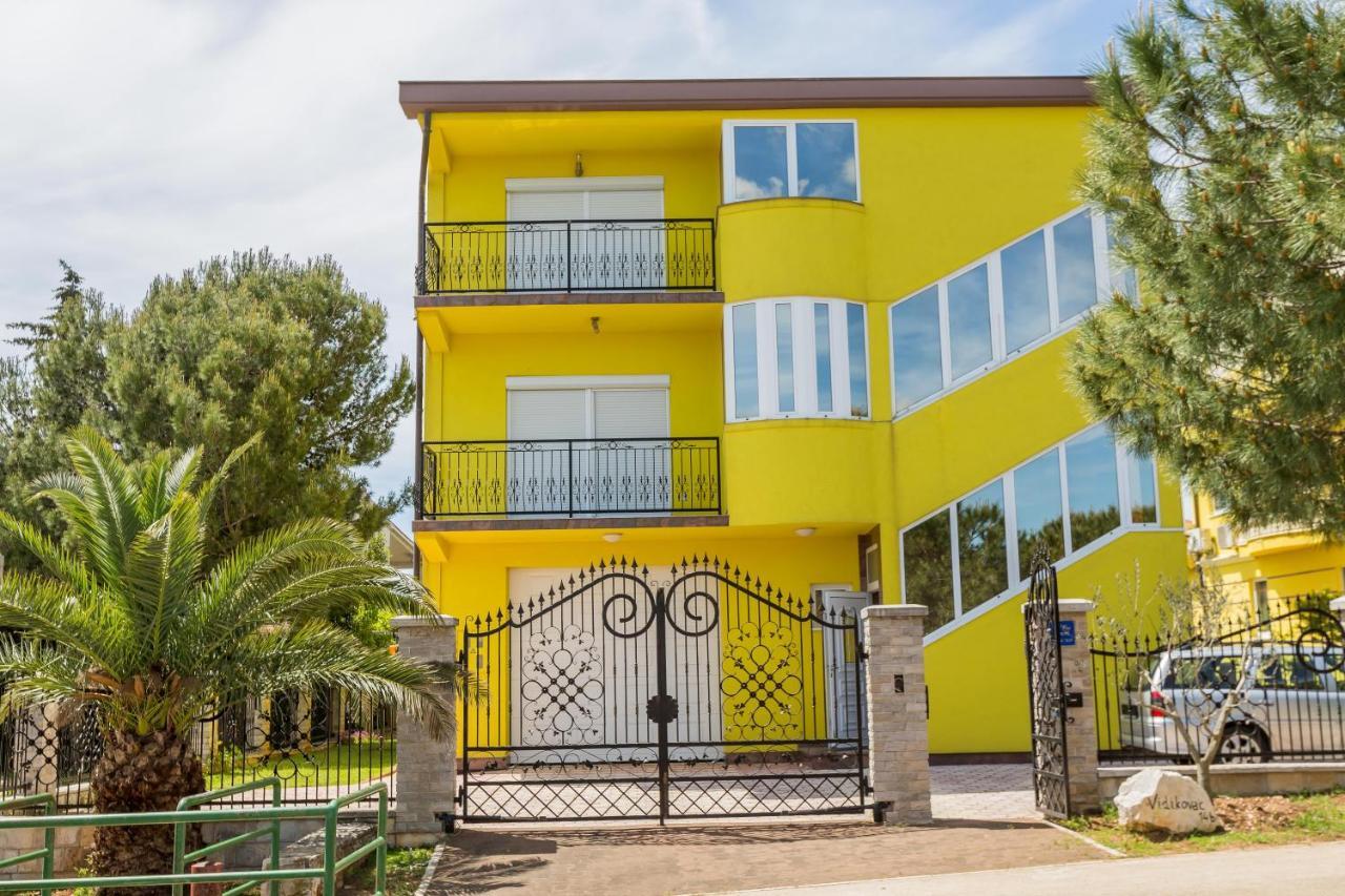 Apartment Mery Pula Exterior foto